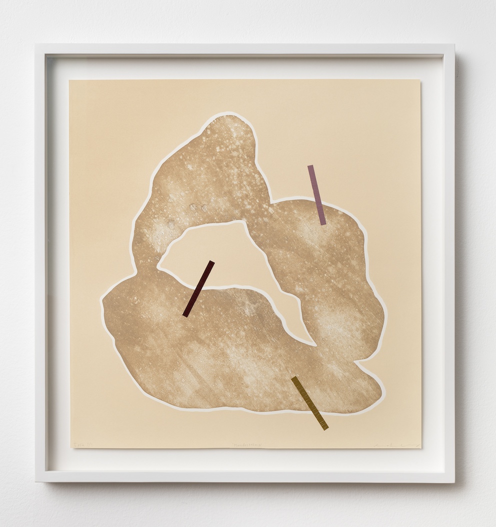 Abstrakti taide ruskea ja beige sävyilla.