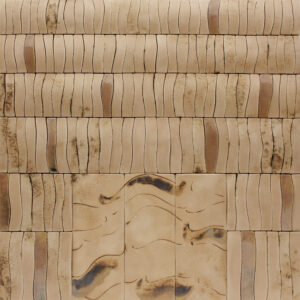 Abstrakti kuvio luonnollisilla väreillä seinäkoristeessa