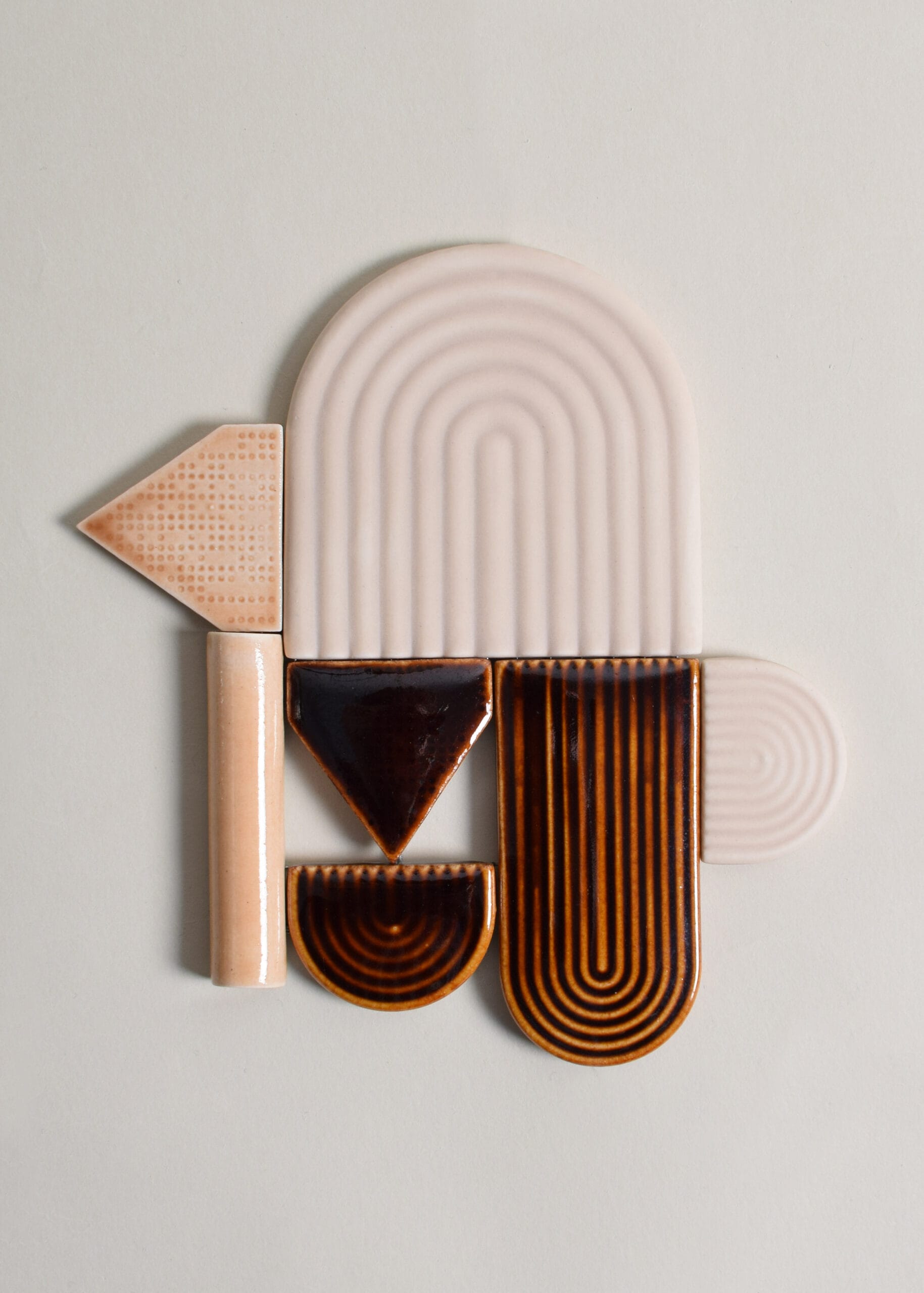 Abstrakti kuvio geometrisista laatoista