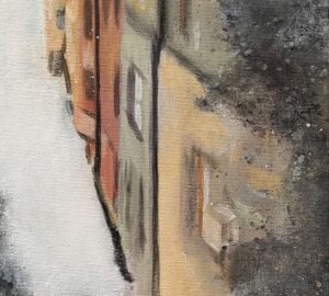 Talojen heijastus lätäkössä, kaksi lintua reunalla.